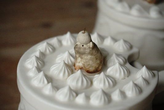 Lidded Cup - Creamy Vanilla Cappybara