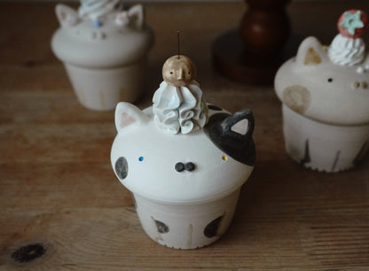 Cup Cat Jar